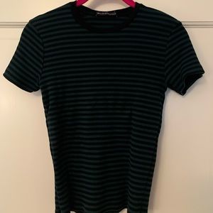 Brandy Melville Crop Top